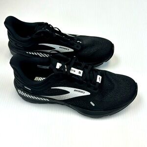 Brooks Launch GTS 9 Men’s size 8.5